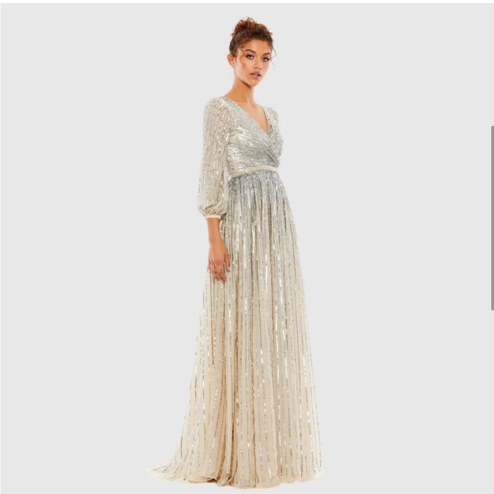 Mac Duggal Cream and Silver Sequin Embellished Wrap Gown sz 8